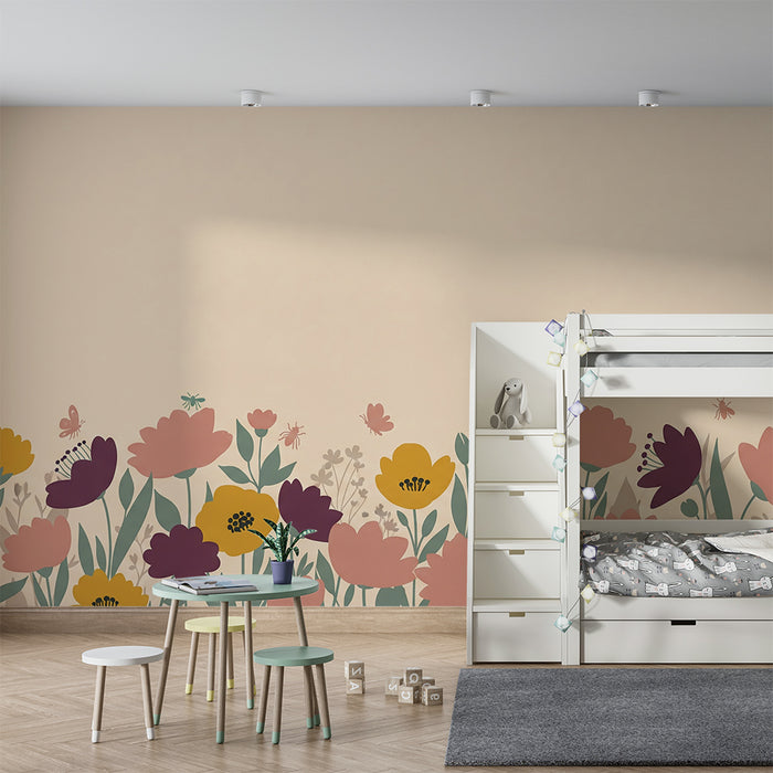 Papier peint chambre bébé | Fleurs colorées et insectes dans un jardin doux