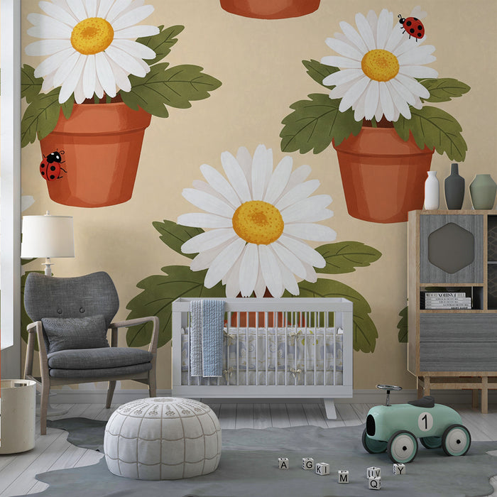 Behang babykamer | Madeliefjes en lieveheersbeestjes op een zachte achtergrond
