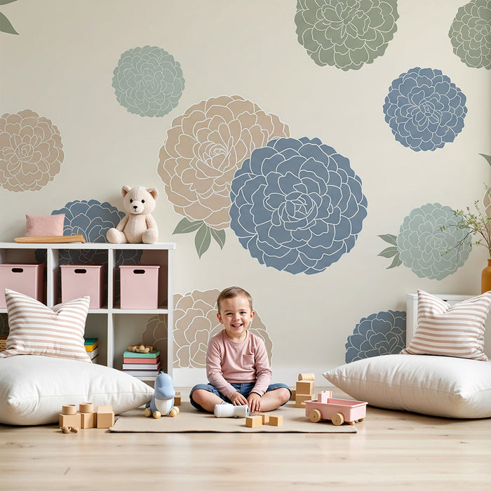 Babyzimmer-Tapete | Zarte Blüten in Pastelltönen auf cremefarbenem Grund