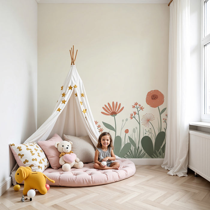 Papel pintado infantil | Flores delicadas y follaje suave sobre fondo crema