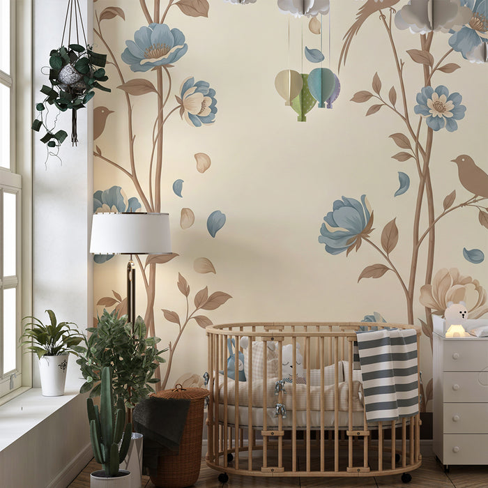 Papier peint chambre bébé | Fleurs délicates et oiseaux dans un décor doux