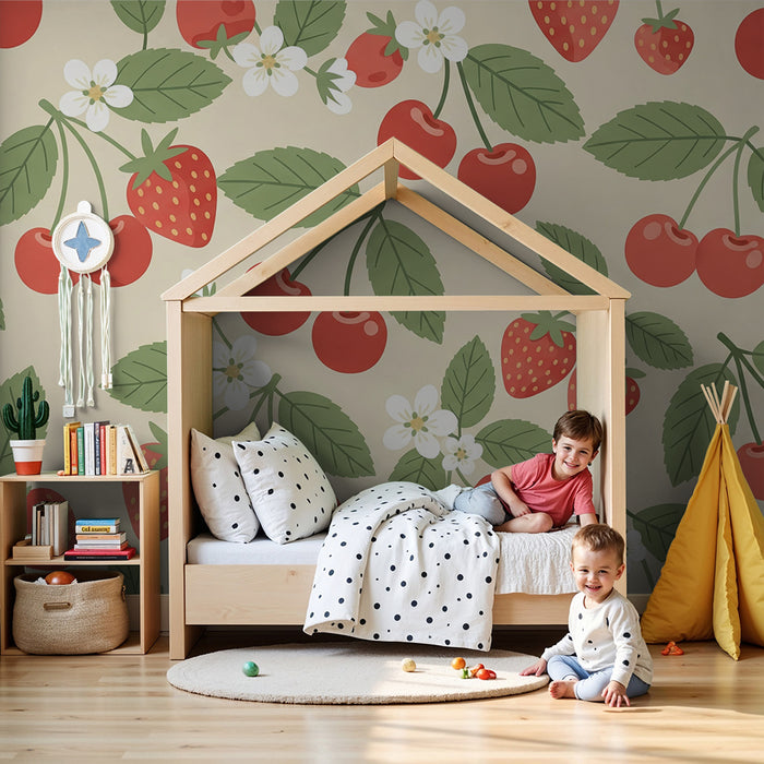 Barntapet | Jordgubbar och körsbär på mjuk bakgrund