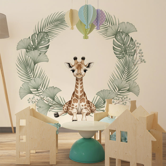 Papier peint chambre bébé | Girafe adorable entourée de feuillage tropical
