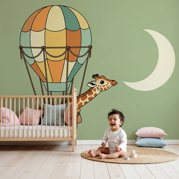 Babyromsveggtapet | Giraff i fargerik luftballong under månen