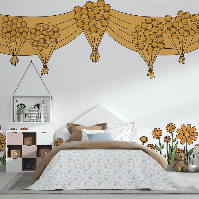 Papel de parede para quarto de bebé | Guirlanda de flores e raios de mel em tons dourados