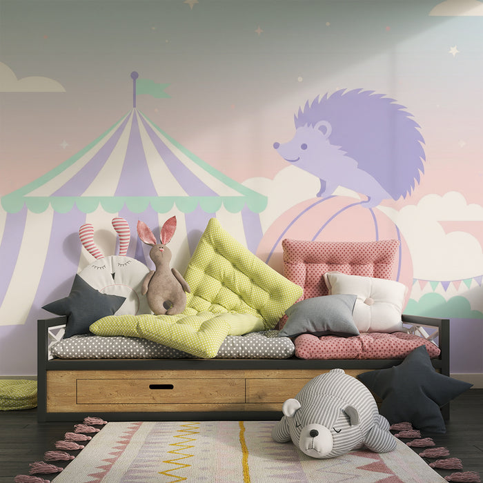 Papier de parede quarto bebê | Ouriço acrobata no circo