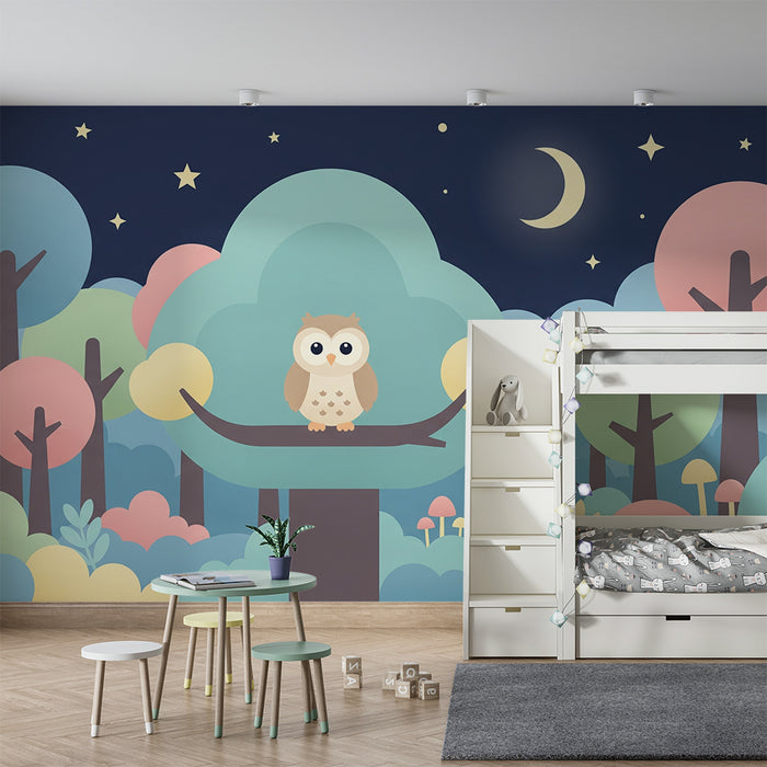 Barntapet | Söt uggla i en färgglad skog under stjärnorna