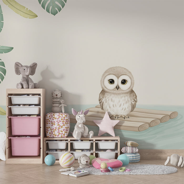 Barntapet | Söt uggla på en flotte