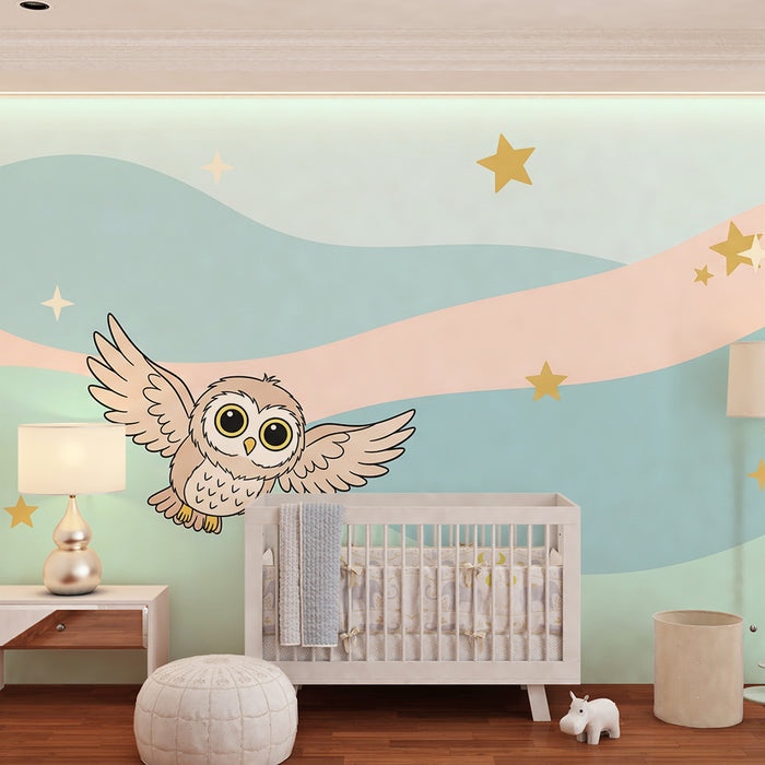 Barntapet | Flygande uggla på en pastellstjärnbakgrund