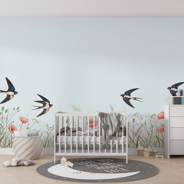 Papier peint chambre bébé | Hirondelles et coquelicots dans un champ verdoyant