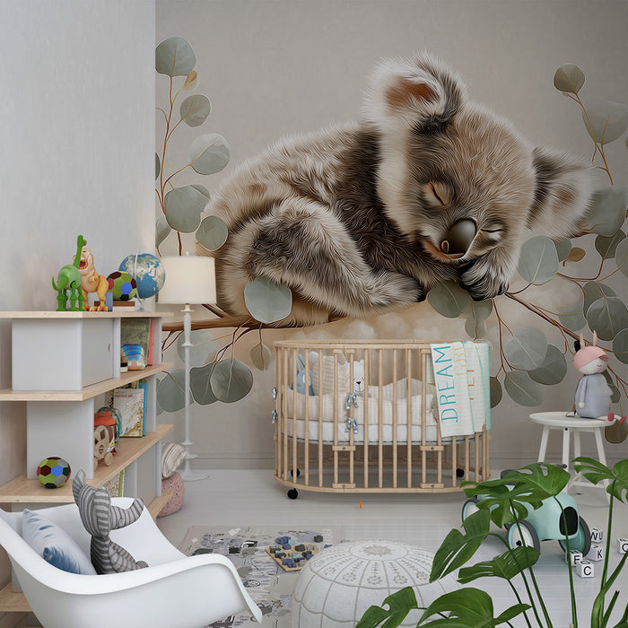 Carta da parati camera bebè | Koala addormentato su un ramo di fogliame