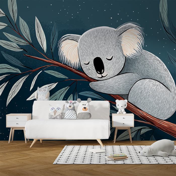 Barntapet | Sovande koala på en gren under en stjärnklar himmel