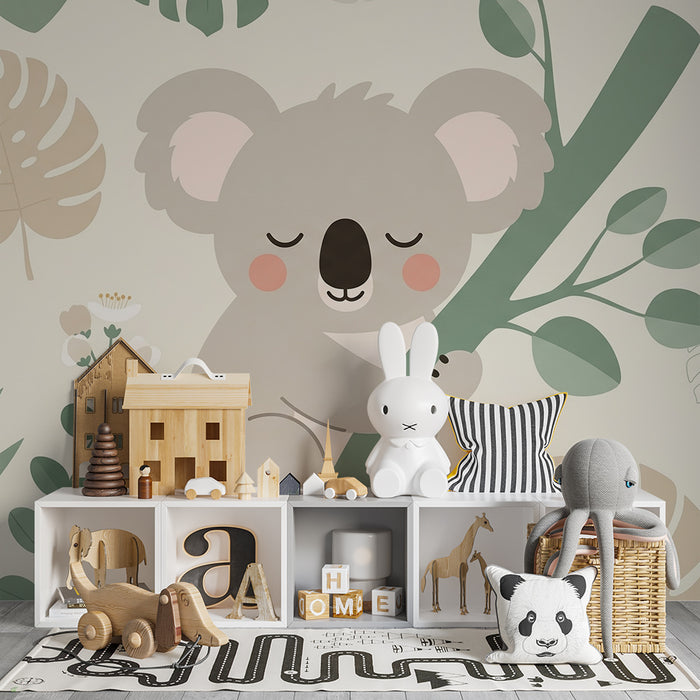 Papel pintado infantil | Koala lindo rodeado de follaje tropical
