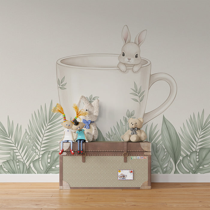 Papier peint chambre bébé | Lapin mignon dans une tasse avec feuillage tropical