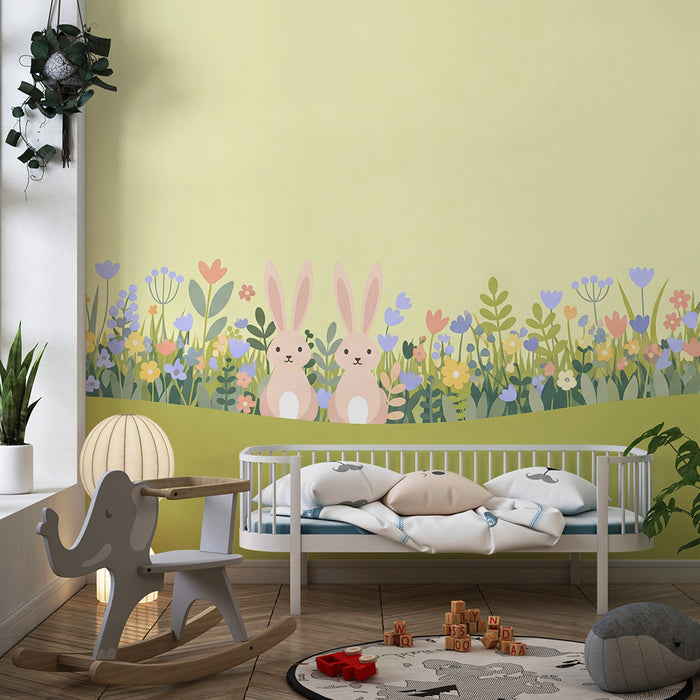 Babykamer behang | Schattige konijntjes te midden van kleurrijke bloemen