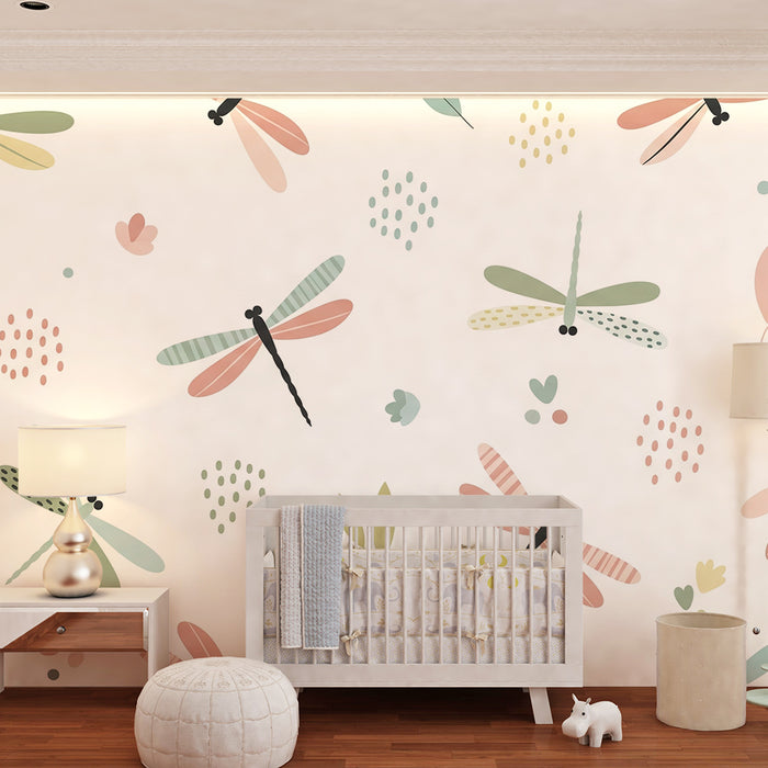 Paberi tapeet beebitoa jaoks | Värvilised liblikad ja õrnad lillelised mustrid