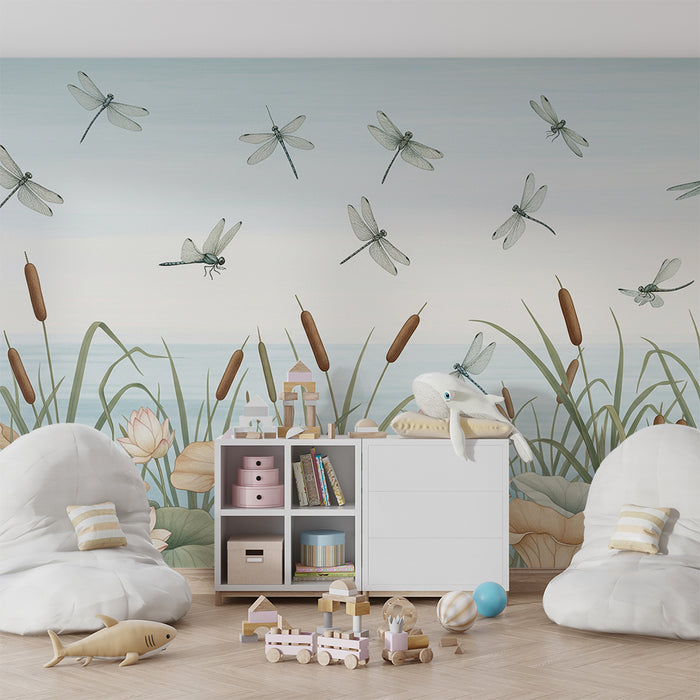 Papier peint chambre bébé | Libellules et fleurs de lotus au bord de l'eau