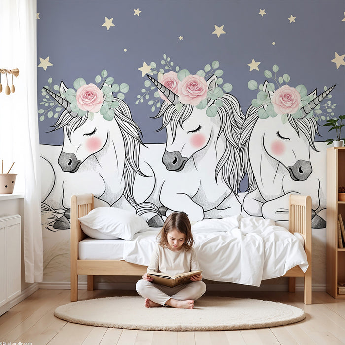 Papel de parede quarto bebê | Unicórnios adormecidos sob as estrelas