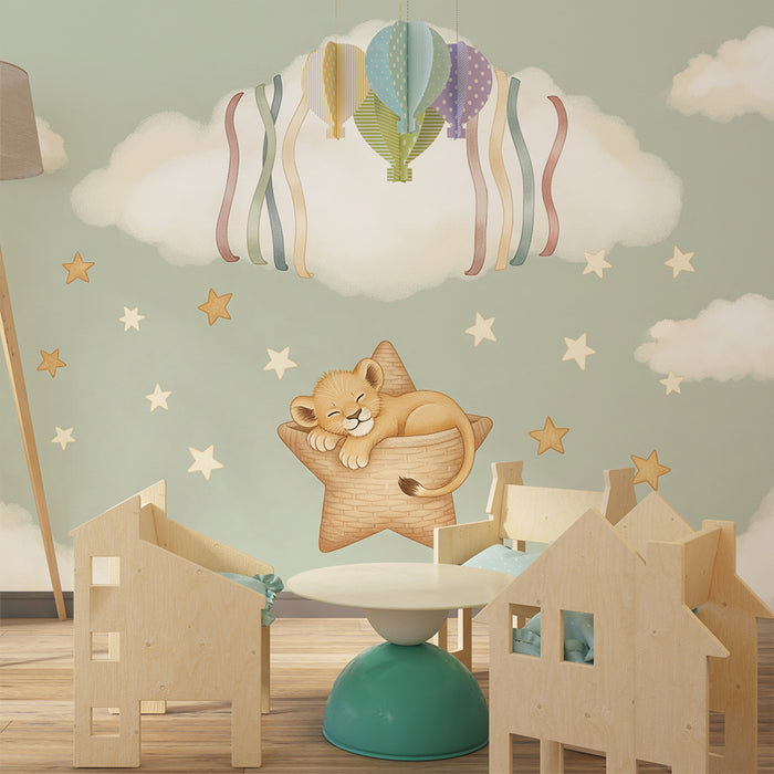 Papier peint chambre bébé | Lionceau endormi sur une étoile avec nuages doux