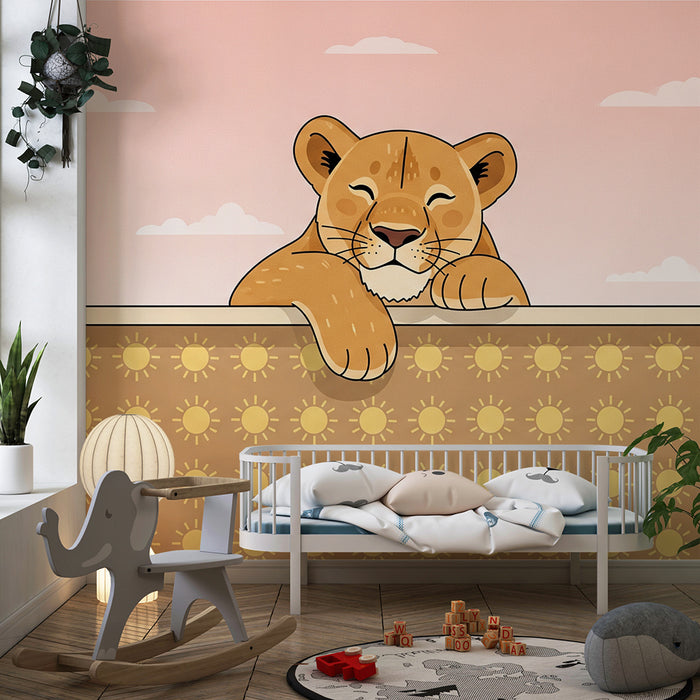 Papel pintado para habitación infantil | Cachorro de león alegre sobre fondo soleado