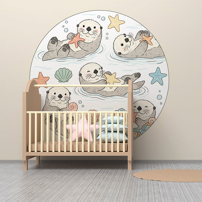 Barntapet | Roliga utter som leker med sjöstjärnor och snäckor