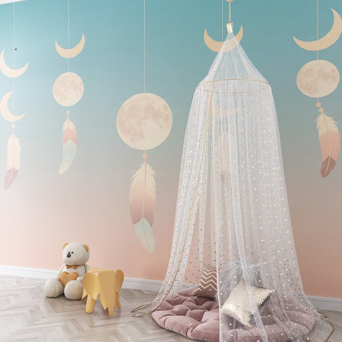 Papel de parede quarto bebê | Lua e penas suspensas em um céu pastel