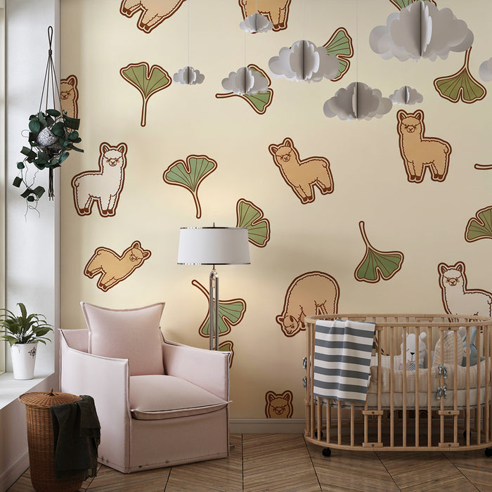 Behang kinderkamer | Schattige alpaca's en ginkgoblaadjes op zachte achtergrond