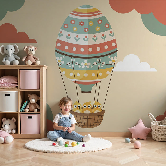 Barnrumstapet | Färgglad ballong med glada småfåglar