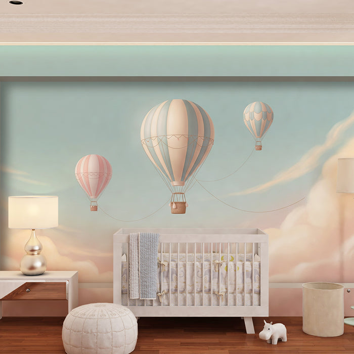 Papier peint chambre bébé | Montgolfières flottant dans un ciel pastel