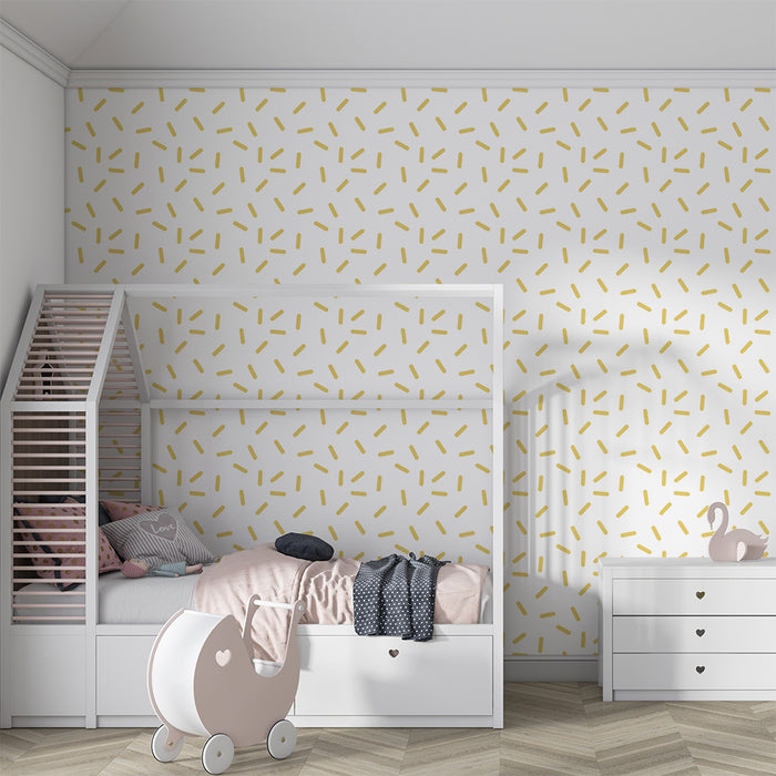 Papel de parede para quarto de bebé | Padrão delicado de riscas amarelas sobre fundo branco