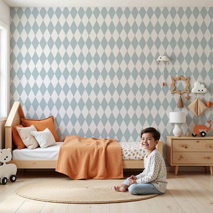 Papel de parede para quarto de bebé | Padrão de losangos em azul pastel sobre fundo branco