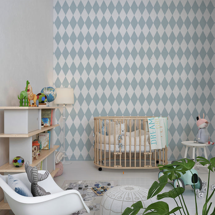 Papel de parede para quarto de bebé | Padrão de losangos em azul pastel sobre fundo branco