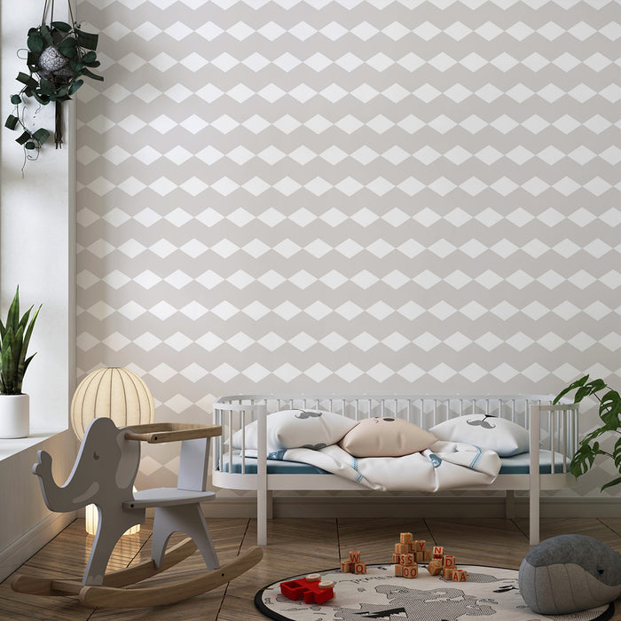 Papel de parede para quarto de bebé | Padrão geométrico de losangos em bege e branco