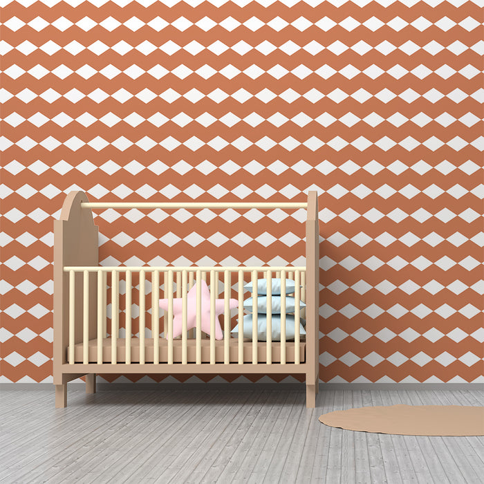 Papel de parede para quarto de bebé | Padrão losangos em terracota e branco para um ambiente suave
