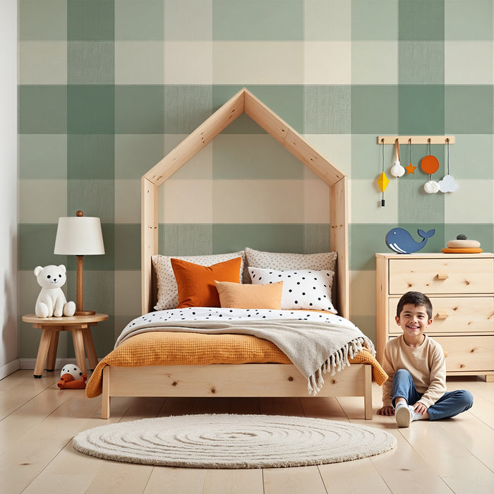Papel pintado para habitación de bebé | Estampado vichy en verde y crema de estilo suave