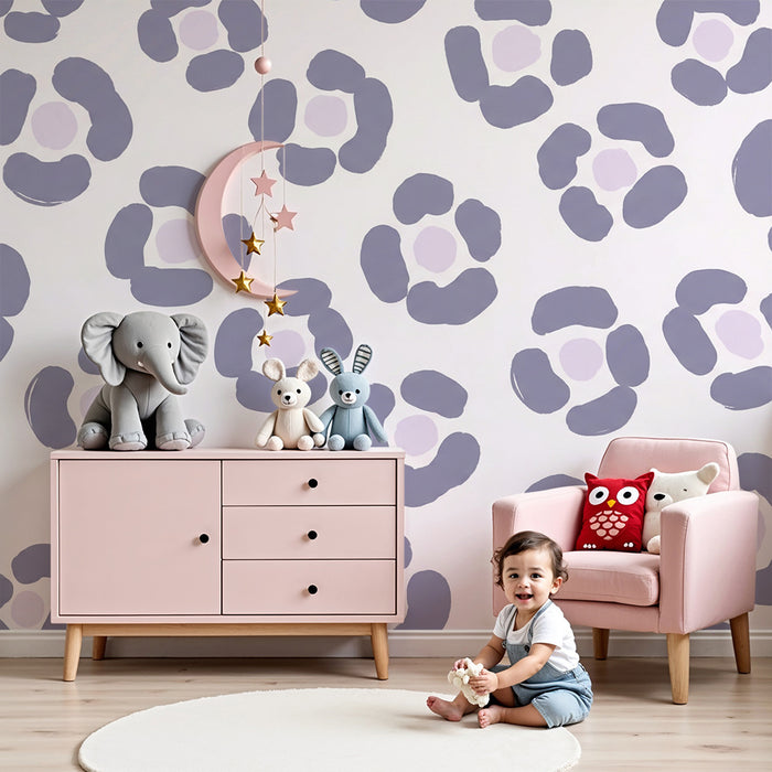 Papel de parede para quarto de bebé | Motivos florais suaves em tons de lilás e rosa claro