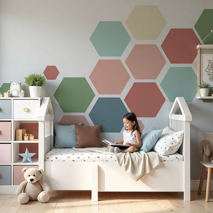 Papier de parede pre detsku izbu | Farebné hexagonálne vzory na jemnom pozadí