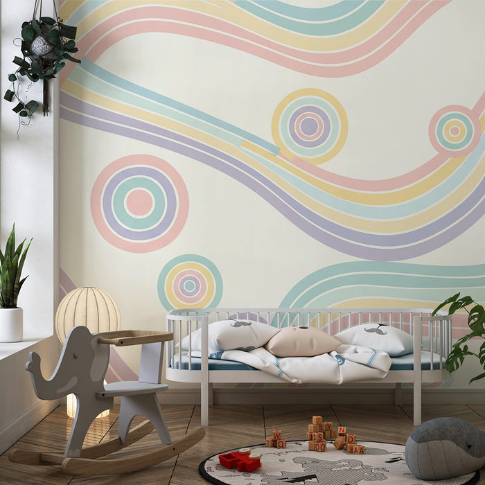 Børneværelse tapet | Bølgede pastelfarvede mønstre med farverige cirkler