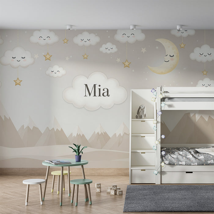 Babyzimmer Tapete | Lächelnde Wolken und goldener Mond in einer sanften Landschaft
