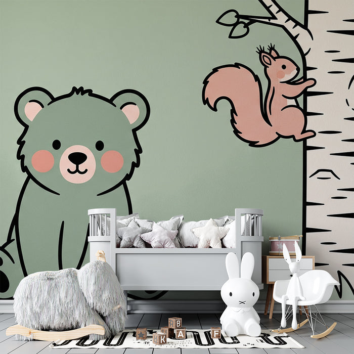 Barntapet | Söt björn och busig ekorre i skogen