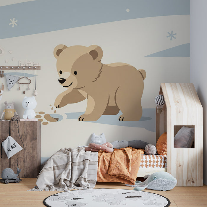 Barntapet | Söt liten björn leker i snön