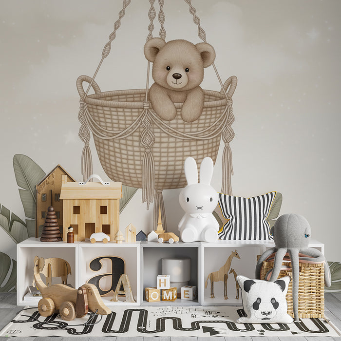 Papel pintado infantil | Oso suspendido y follaje tropical