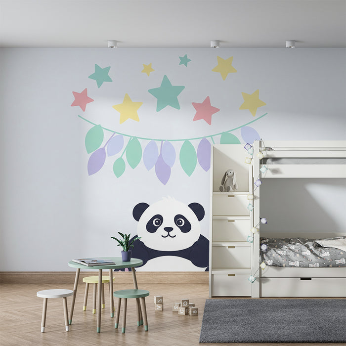 Babyzimmer Tapete | Niedlicher Panda mit pastellfarbenen Sternen und zartem Laubwerk