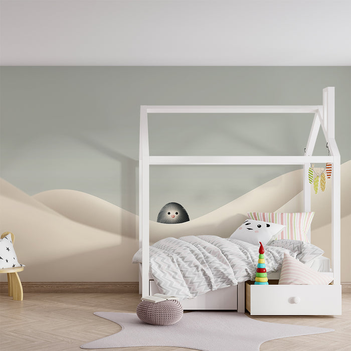 Tapet cameră bebeluși | Micul arici drăguț într-un peisaj dulce și liniștitor