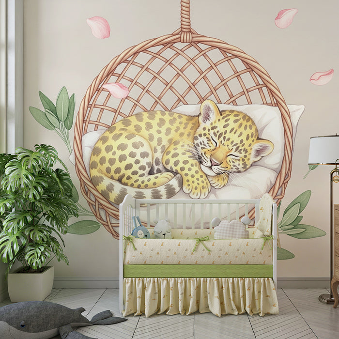 Papier peint chambre bébé | Petit léopard endormi dans son panier