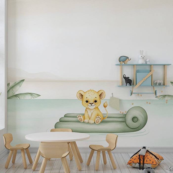 Papel pintado infantil | Pequeño león en una balsa en la selva