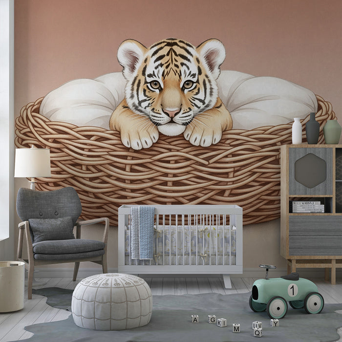 Papier peint chambre bébé | Petit tigre dans son nid douillet fond terracotta