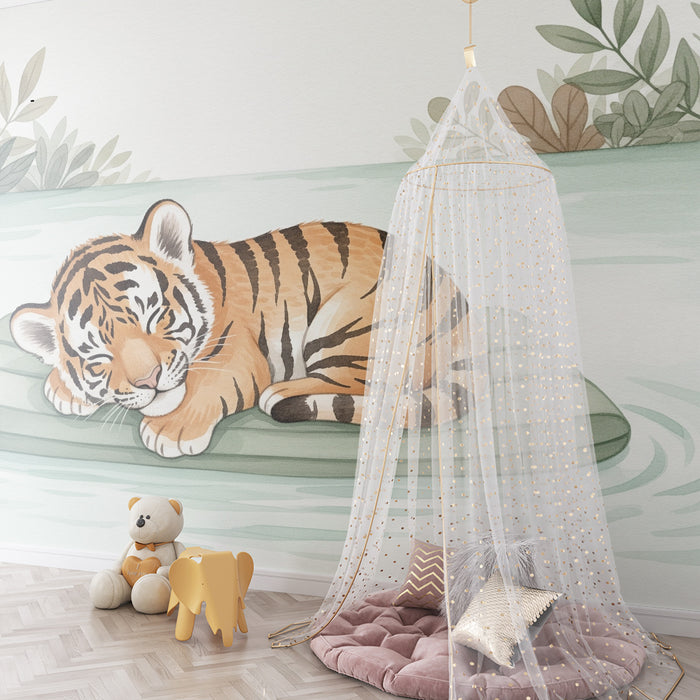 Barntapet | Liten sovande tiger på en madrass