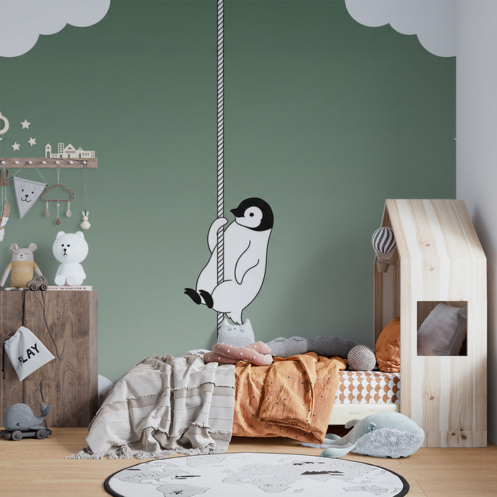 Papier peint chambre bébé | Pingouin espiègle grimpant sur une corde sous un ciel étoilé