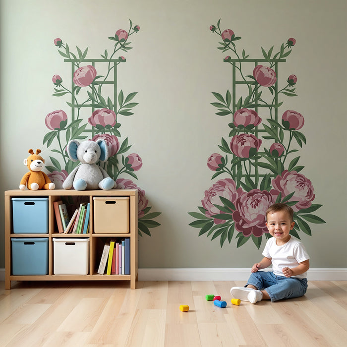 Papier peint chambre bébé | Pivoines délicates et treillis verdoyant